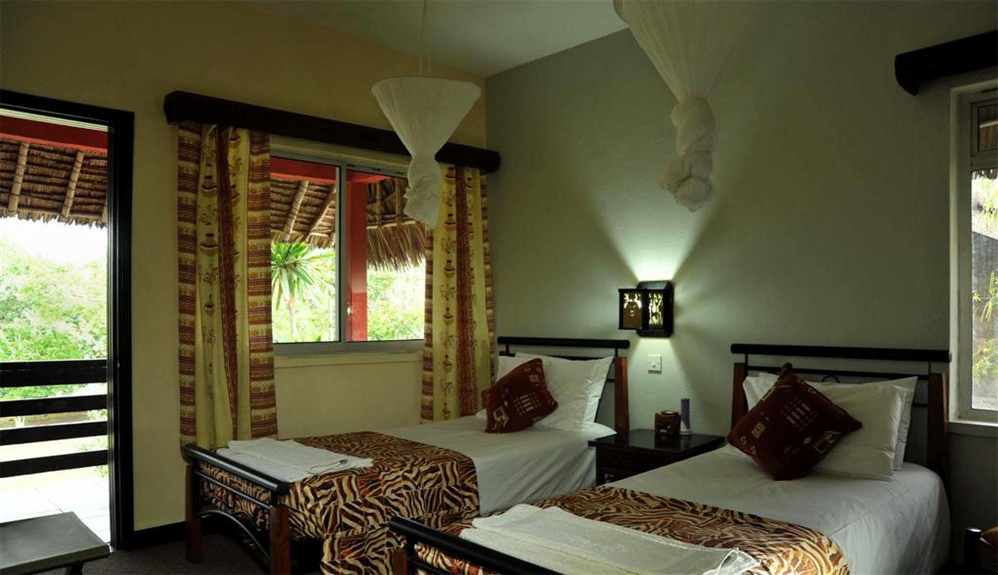 Mara River Lodge Aitong エクステリア 写真